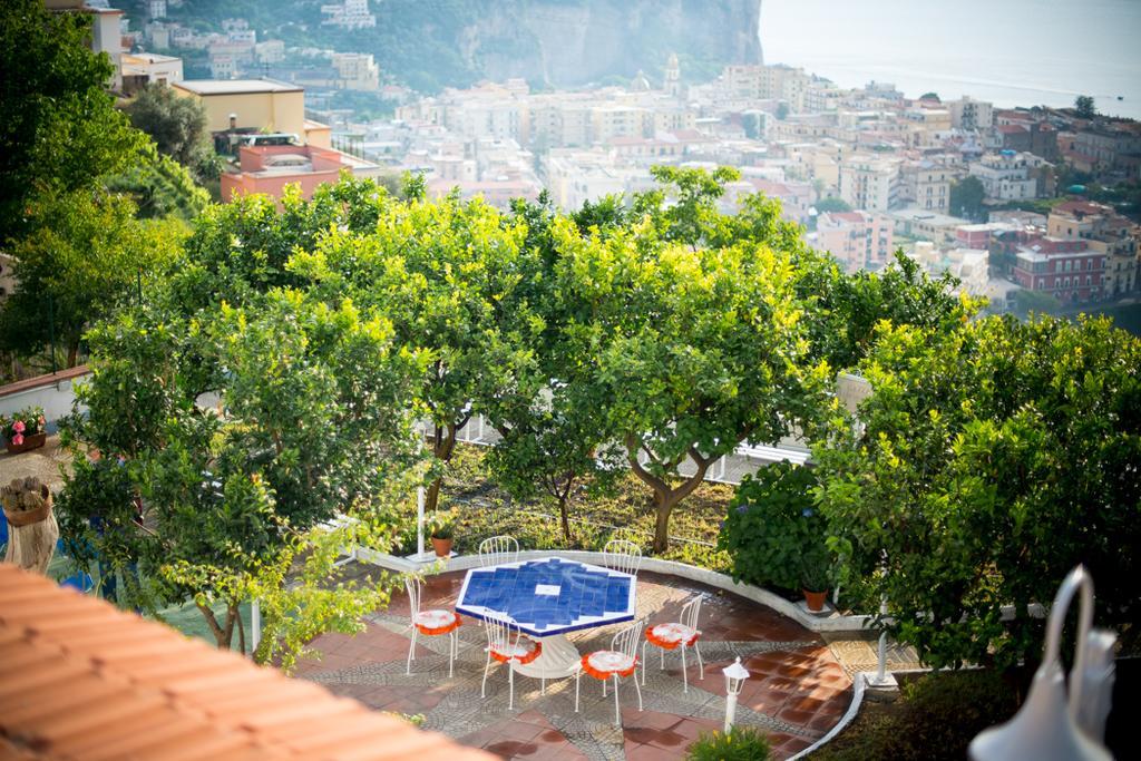 Bed and Breakfast Garden On The Sea Vico Equense Exterior foto