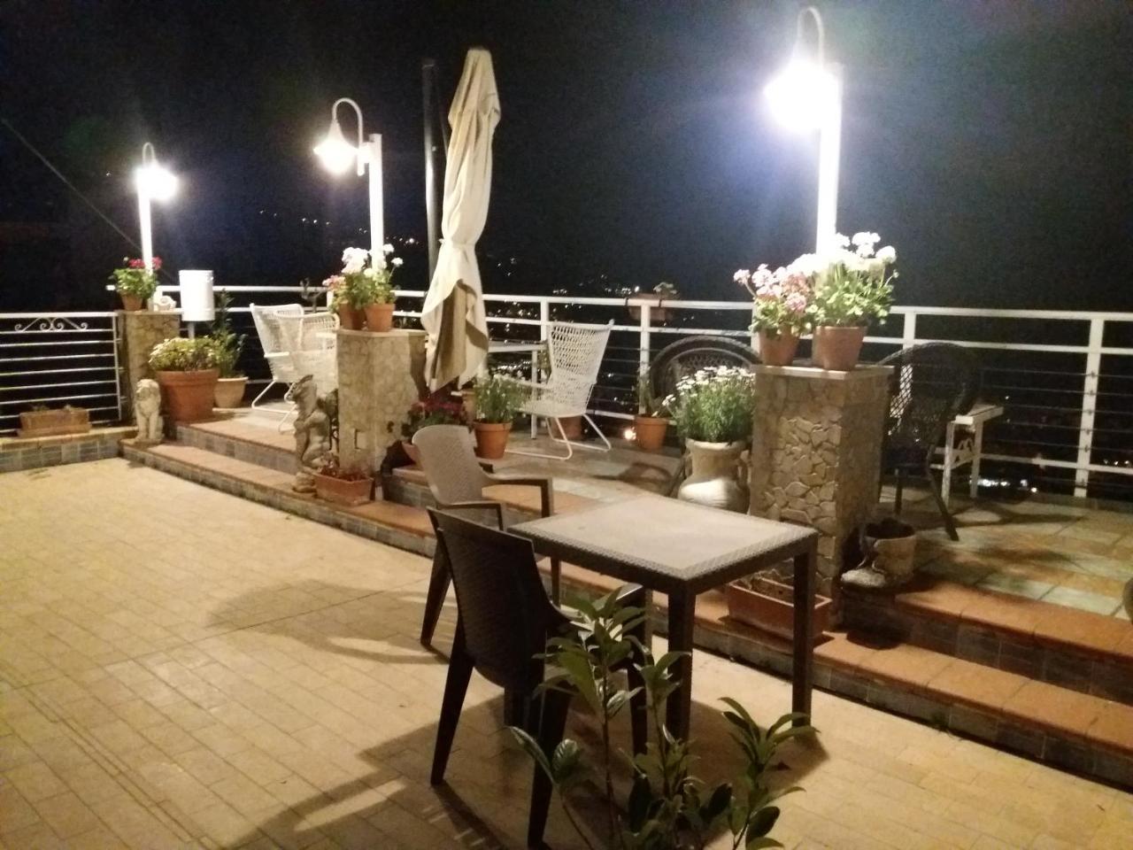 Bed and Breakfast Garden On The Sea Vico Equense Exterior foto